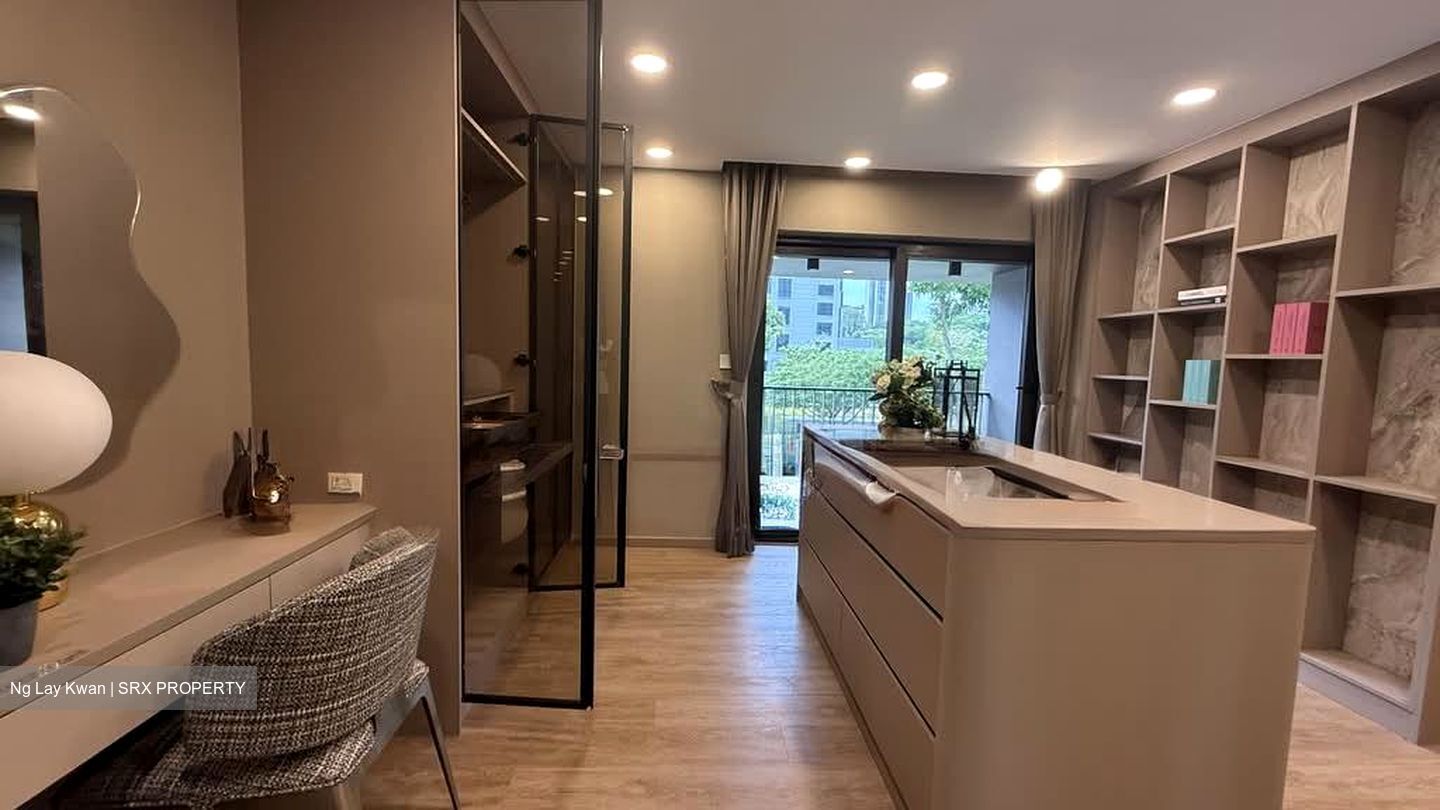 Shrewsbury Road (D11), Terrace #547436161